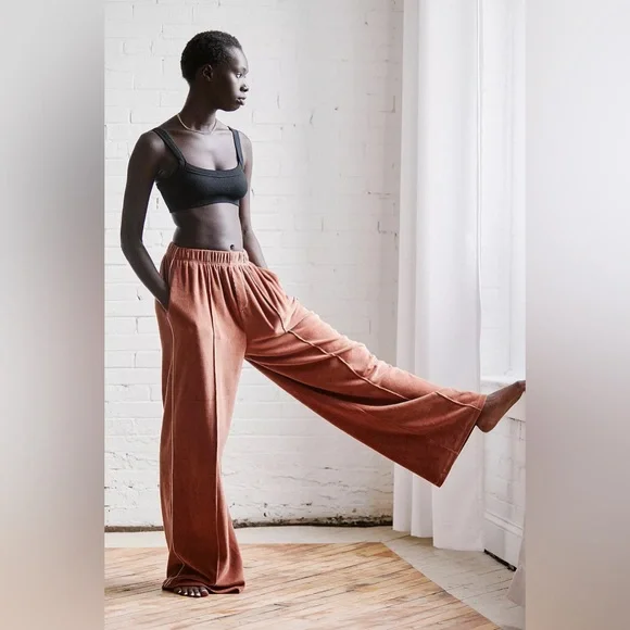 Urban Outfitters Out From Under Rust Blake Wide Leg Jogger Sweatpants - Picture 2 of 4